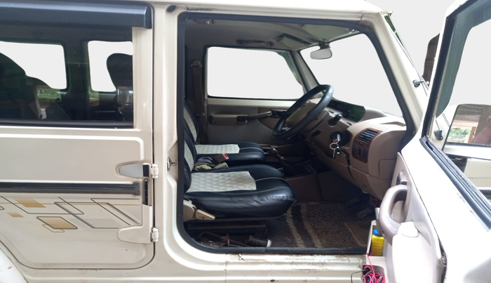 2014 Mahindra Bolero ZLX BS-III, Diesel, Manual, 1,61,022 km, interior