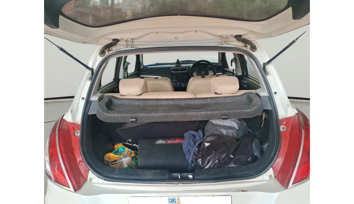 2015 Maruti Swift VXI, Petrol, Manual, 73,609 km, exterior