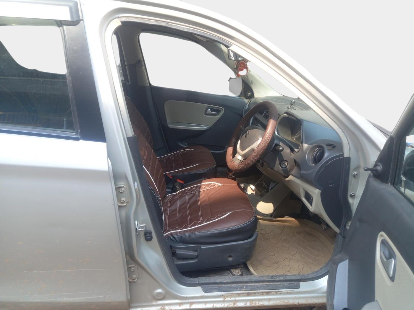 2017 Maruti Alto K10 VXI, Petrol, Manual, 60,481 km, interior