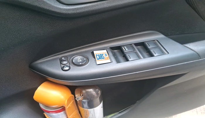 2017 Honda WR-V 1.5L I-DTEC VX MT, Diesel, Manual, 81,762 km, interior