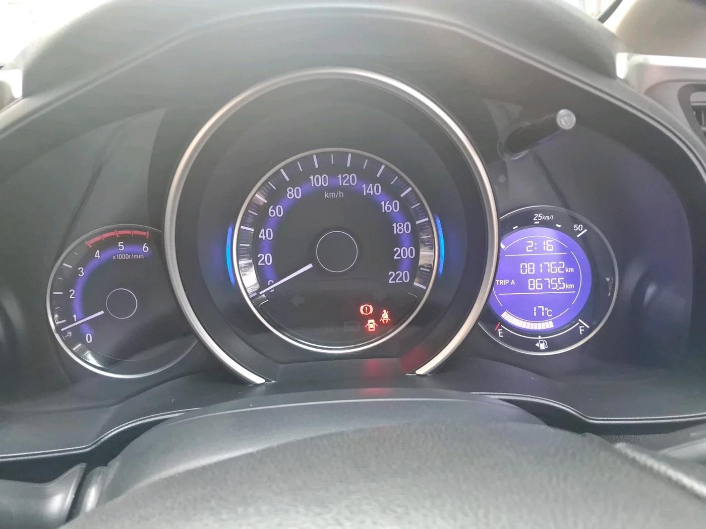 2017 Honda WR-V 1.5L I-DTEC VX MT, Diesel, Manual, 81,762 km, interior