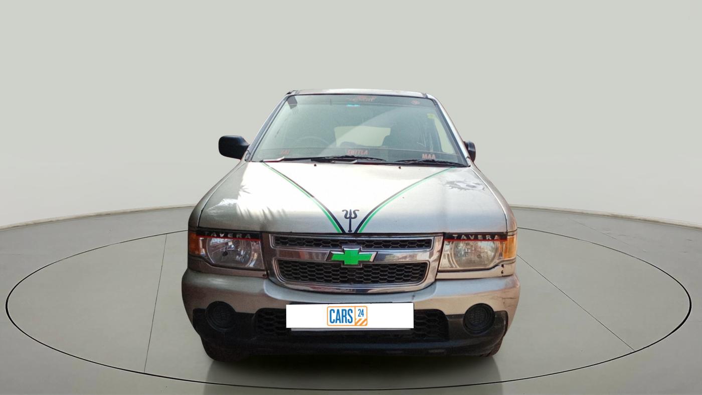 2011 Chevrolet Tavera NEO 2 LS B2 7 STR, Diesel, Manual, 1,96,658 km, exterior
