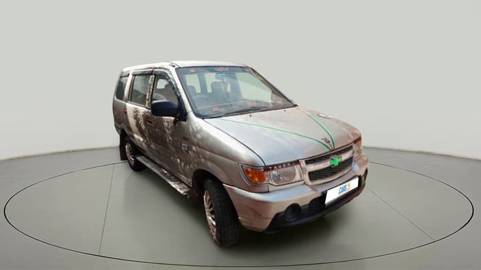 2011 Chevrolet Tavera NEO 2 LS B2 7 STR, Diesel, Manual, 1,96,658 km, exterior