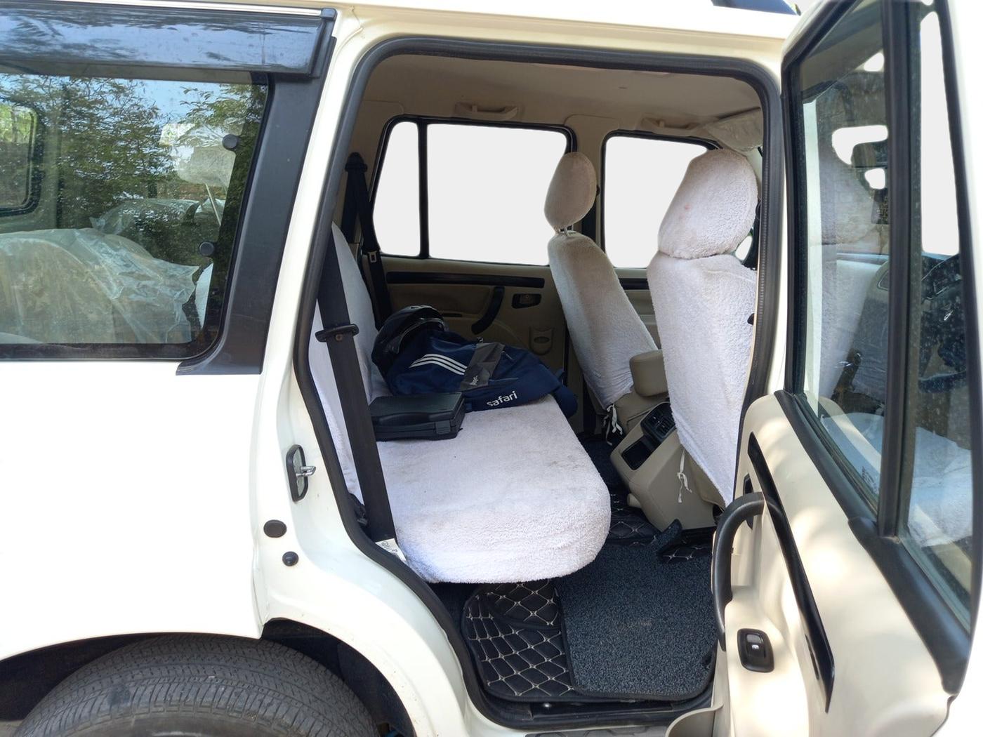 2023 Mahindra SCORPIO CLASSIC S11 7STR, Diesel, Manual, 43,585 km, interior