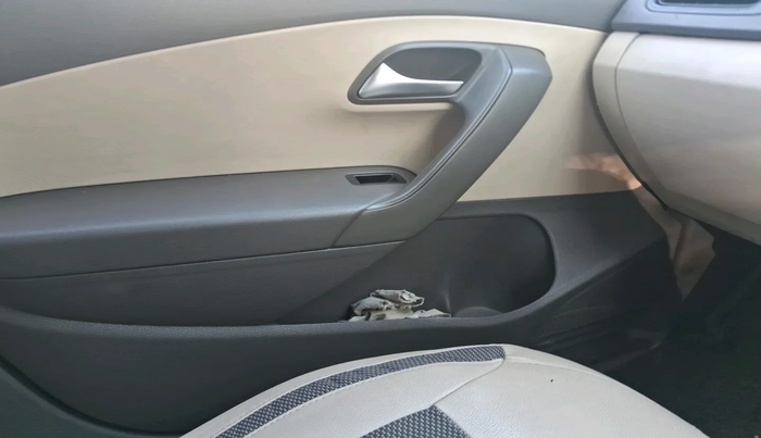 2013 Volkswagen Vento COMFORTLINE DIESEL 1.6, Diesel, Manual, 92,993 km, interior