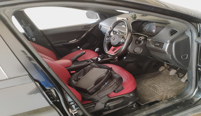 2023 Tata NEXON XZ PLUS LUX SUNROOF RED DARK DIESEL, Diesel, Manual, 37,259 km, interior