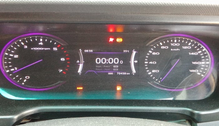 2019 Mahindra MARAZZO M6 8 STR, Diesel, Manual, 70,458 km, interior