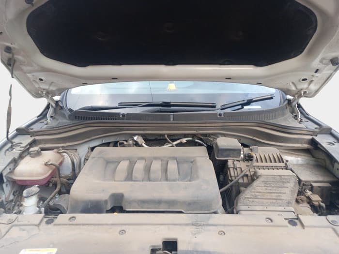 2024 Mahindra XUV700 MX D MT 5 STR, Diesel, Manual, 29,772 km, exterior
