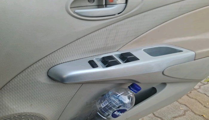 2014 Toyota Etios Liva GD, Diesel, Manual, 1,63,900 km, interior