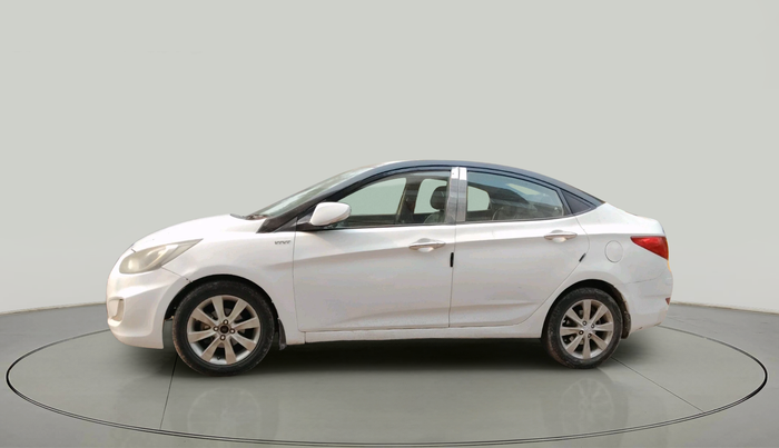 2011 Hyundai Verna FLUIDIC 1.6 CRDI SX, Diesel, Manual, 1,21,000 km, exterior