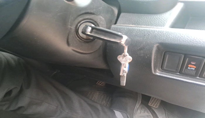 2014 Maruti Swift VDI, Diesel, Manual, 1,79,935 km, interior