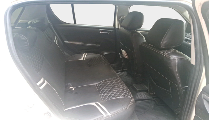 2014 Maruti Swift VDI, Diesel, Manual, 1,79,935 km, interior