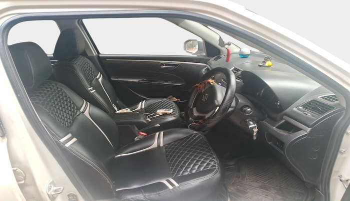 2014 Maruti Swift VDI, Diesel, Manual, 1,79,935 km, interior