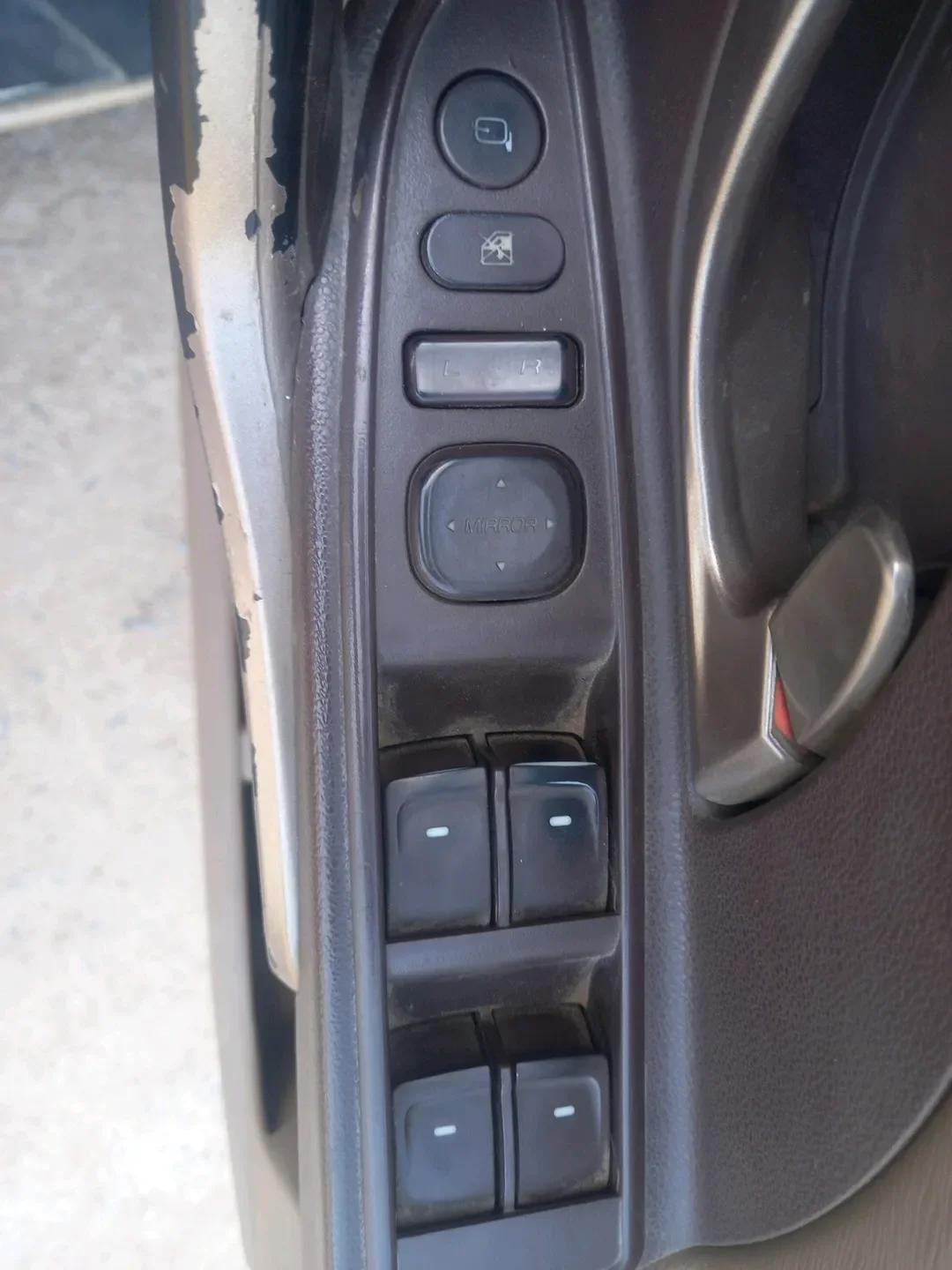 2012 Mahindra XUV500 W6, Diesel, Manual, 1,22,222 km, interior