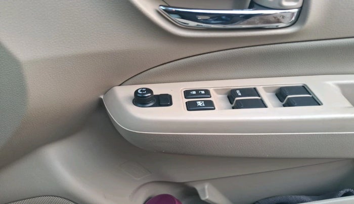 2018 Maruti Ciaz ALPHA 1.4 PETROL, Petrol, Manual, 77,376 km, interior