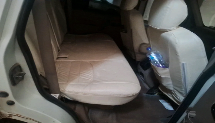 2013 Mahindra Scorpio VLX 2WD BS-III, Diesel, Manual, 1,11,849 km, interior