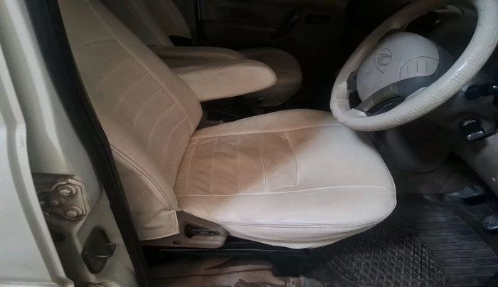 2013 Mahindra Scorpio VLX 2WD BS-III, Diesel, Manual, 1,11,849 km, interior