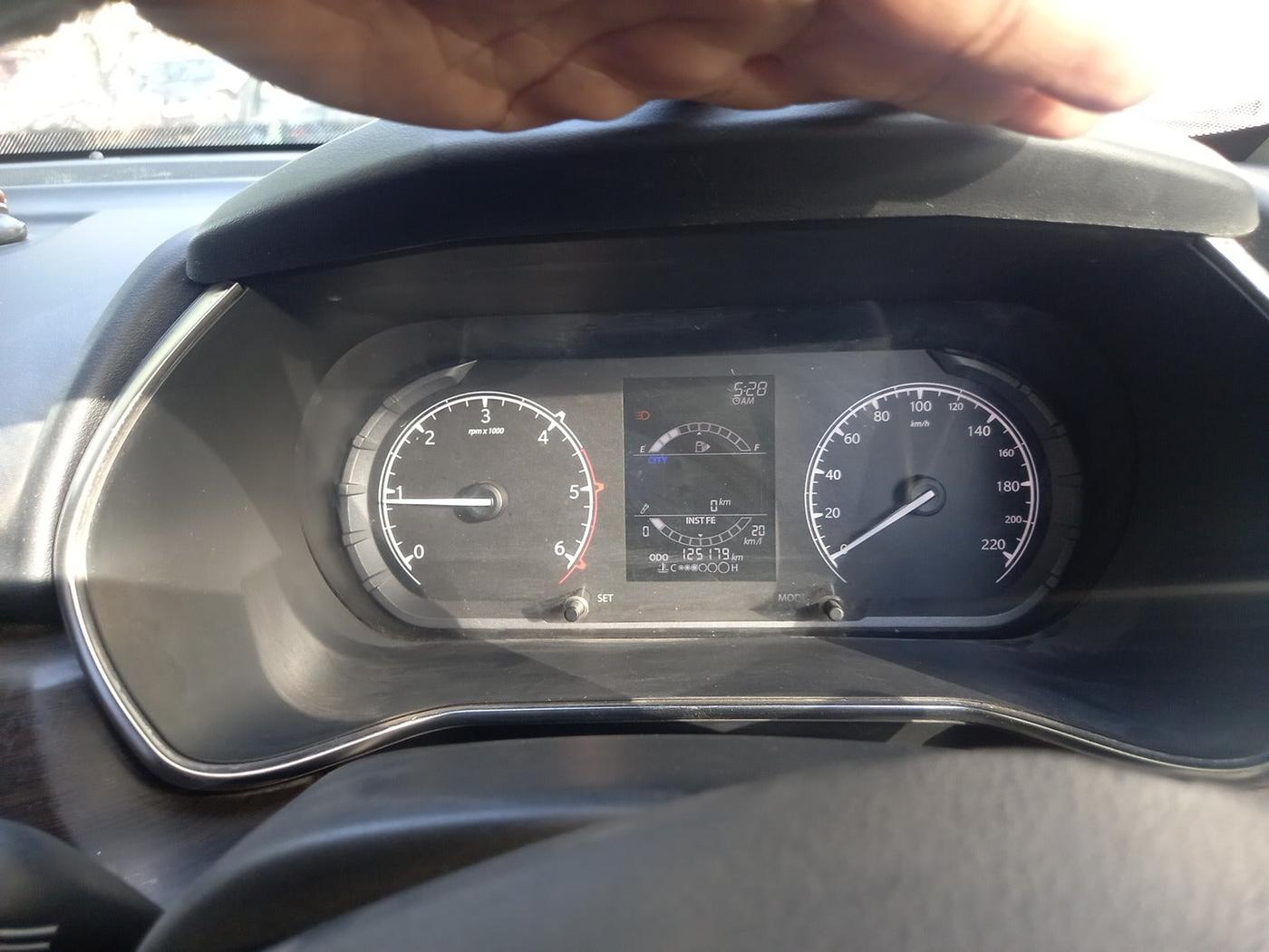 2019 Tata Harrier XT 2.0L KRYOTEC, Diesel, Manual, 1,25,179 km, interior