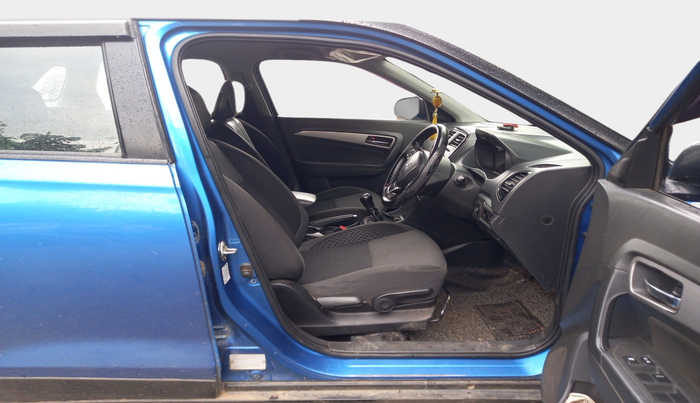 2017 Maruti Vitara Brezza ZDI PLUS DUAL TONE, Diesel, Manual, 1,05,292 km, interior
