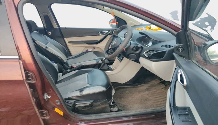 2022 Tata TIGOR XZ PLUS CNG DUAL TONE, Petrol, Manual, 66,768 km, interior