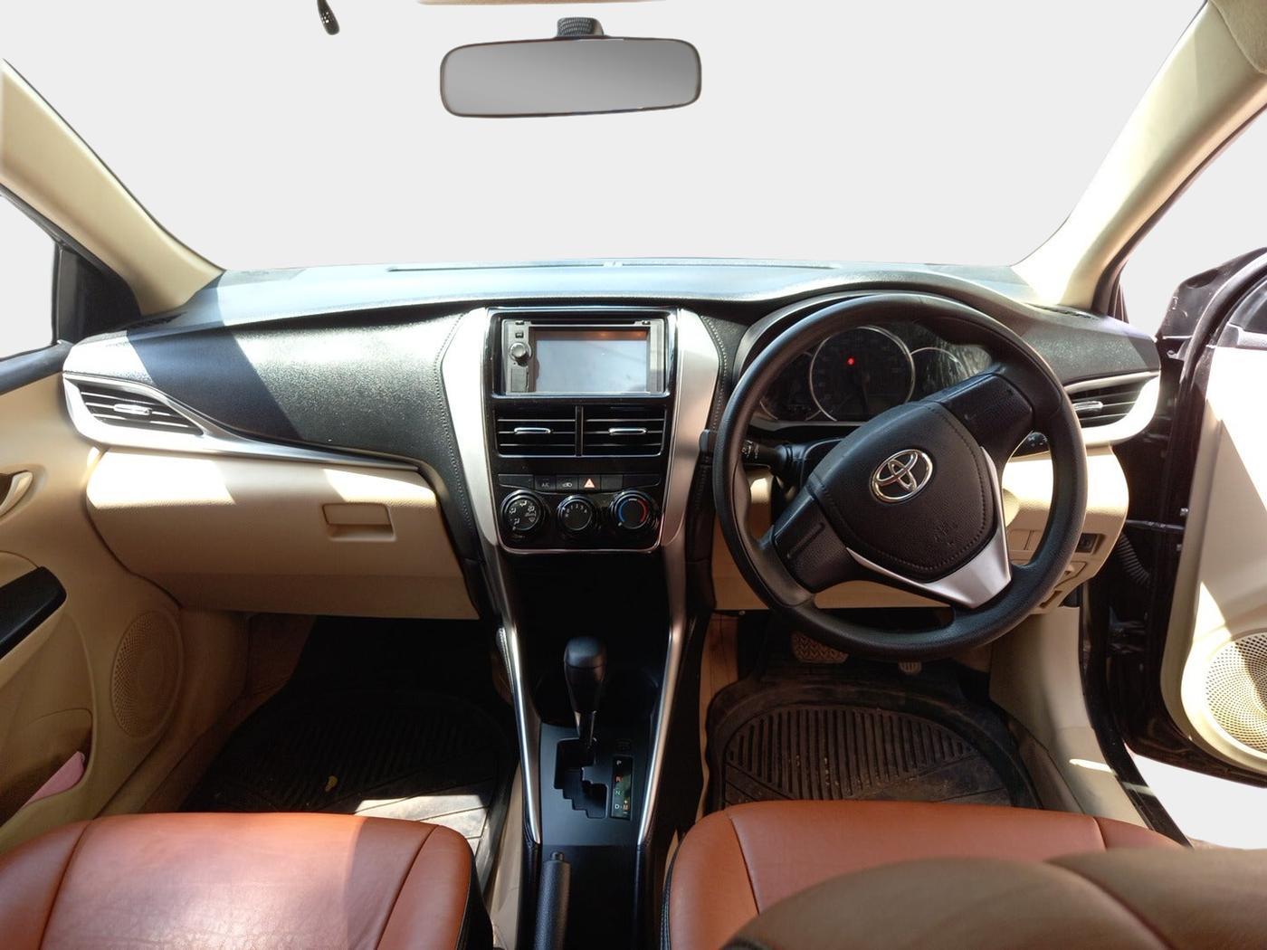 2020 Toyota YARIS J CVT, Petrol, Automatic, 53,617 km, interior
