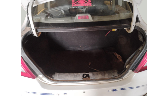 2014 Maruti Swift Dzire LDI, Diesel, Manual, 1,96,358 km, exterior