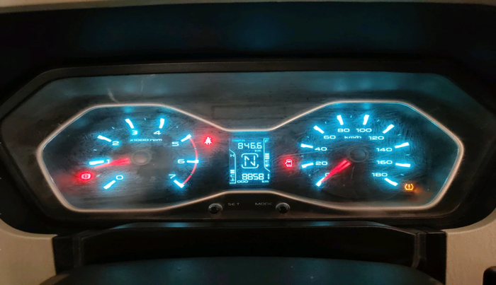 2020 Mahindra Scorpio S11 2WD, Diesel, Manual, 88,581 km, interior