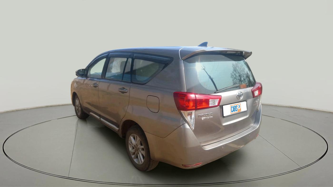 2018 Toyota Innova Crysta 2.4 G 8 STR, Diesel, Manual, 1,11,116 km, exterior