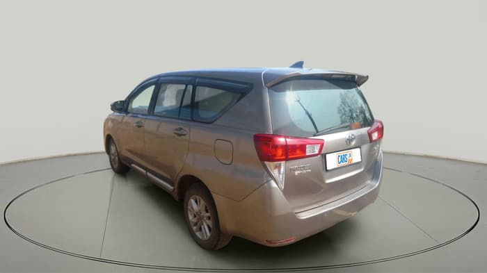 2018 Toyota Innova Crysta 2.4 G 8 STR, Diesel, Manual, 1,11,116 km, exterior