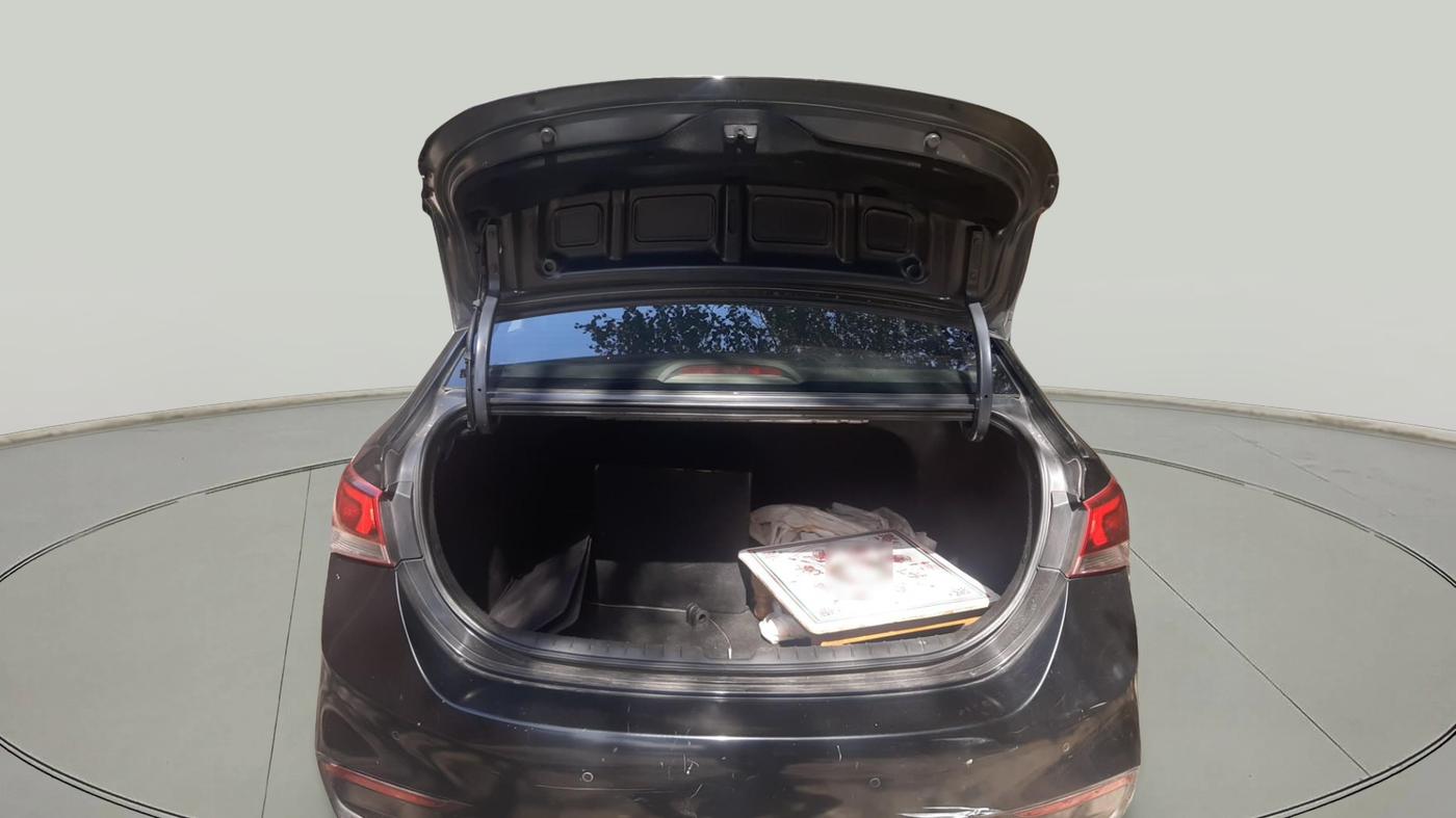 2019 Hyundai Verna 1.6 CRDI SX + AT, Diesel, Automatic, 1,45,484 km, exterior