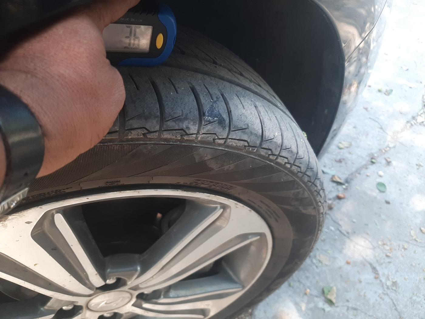 2019 Hyundai Verna 1.6 CRDI SX + AT, Diesel, Automatic, 1,45,484 km, tyre