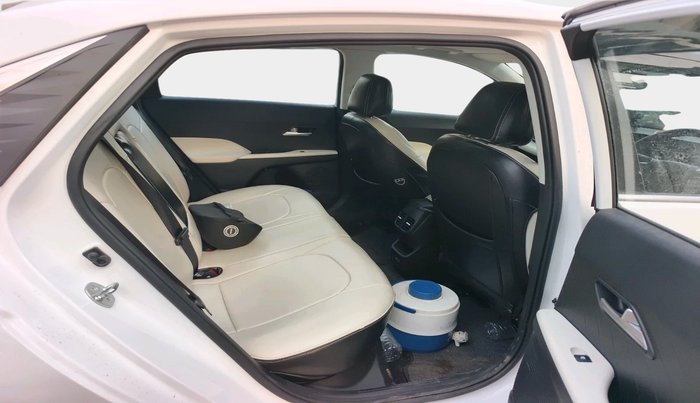 2025 Hyundai Verna SX 1.5 l MPI, Petrol, Manual, 8,655 km, interior