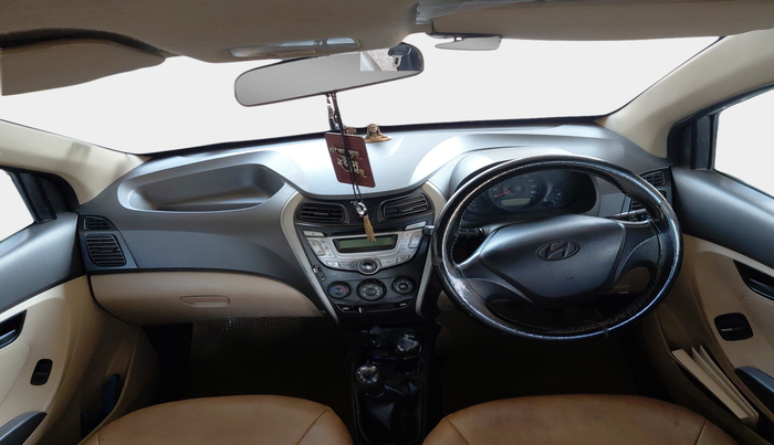 2016 Hyundai Eon ERA +, Petrol, Manual, 88,245 km, interior
