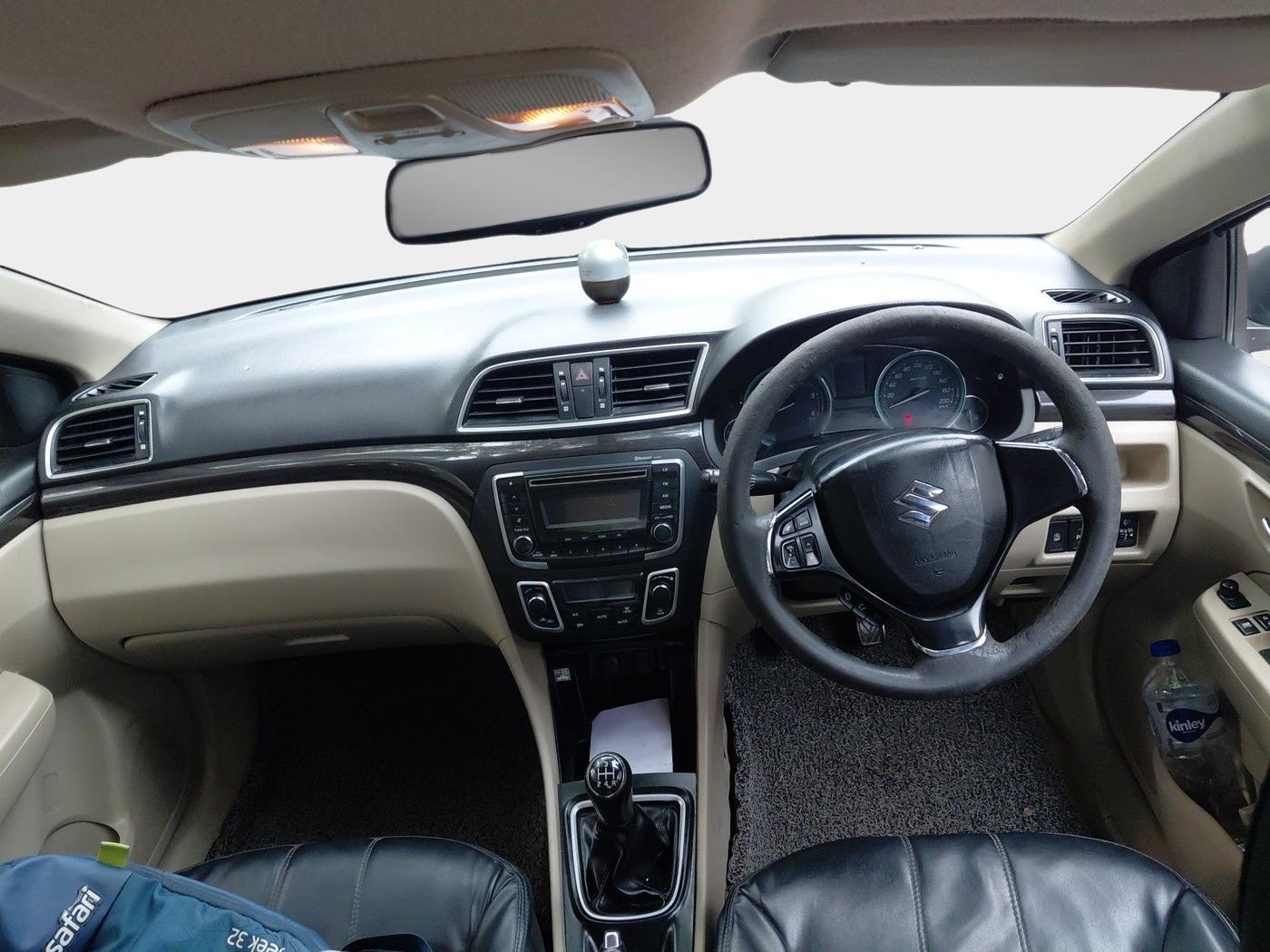 2016 Maruti Ciaz ZDI SHVS, Diesel, Manual, 1,32,793 km, interior