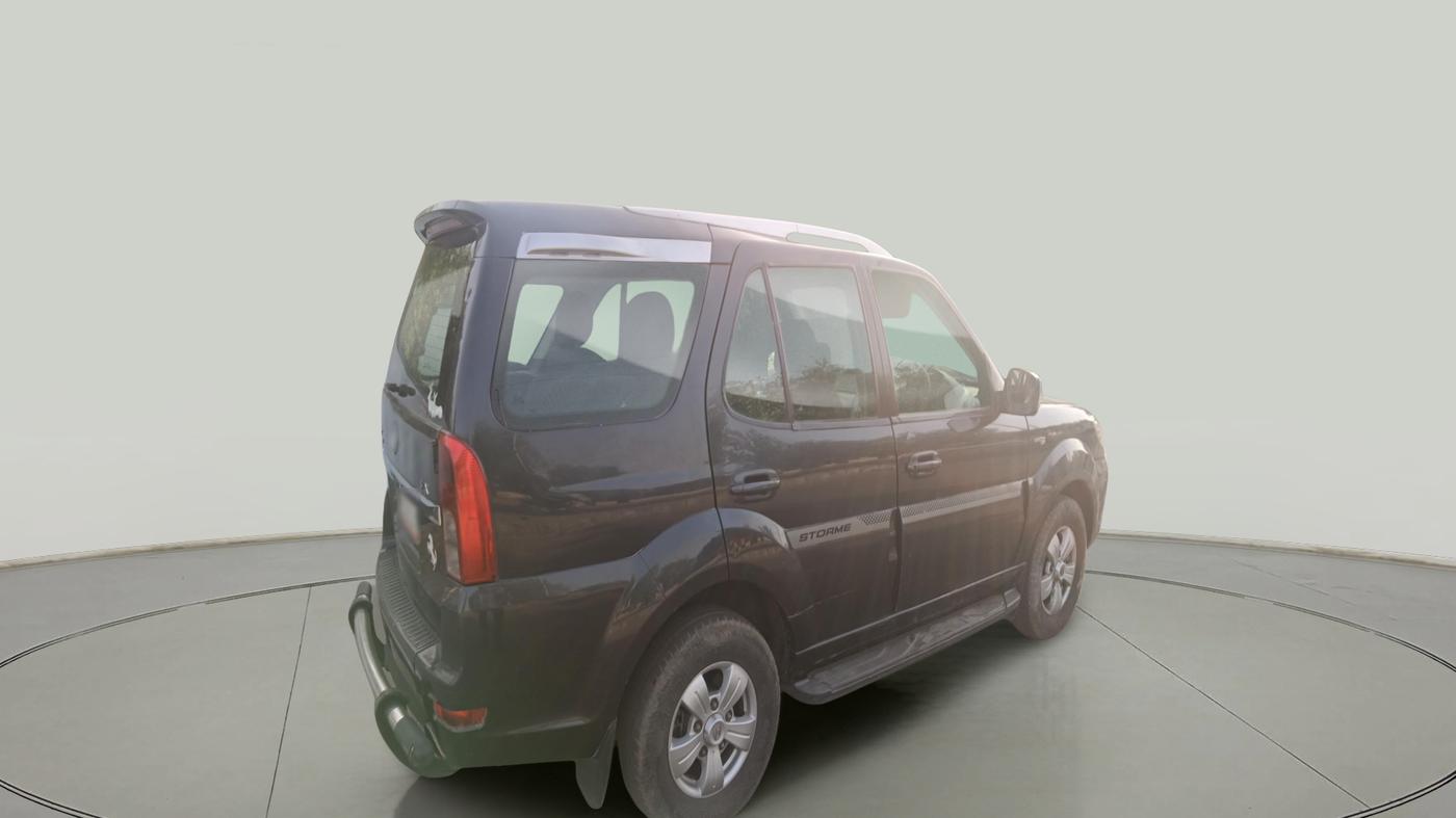 2017 Tata Safari Storme 2.2 VX 4X2, Diesel, Manual, 1,24,170 km, exterior