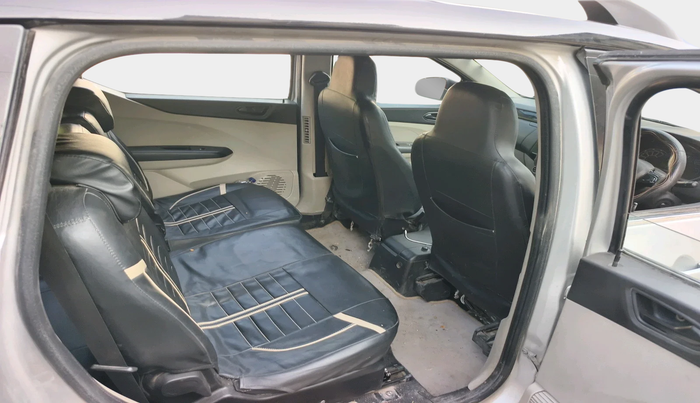 2022 Renault TRIBER RXT, Petrol, Manual, 1,55,132 km, interior