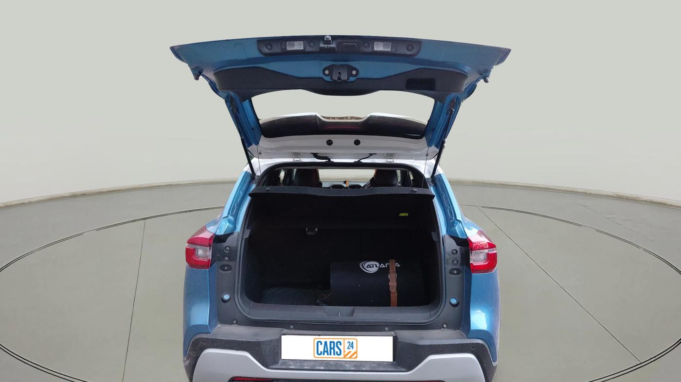 2021 Nissan MAGNITE XV PREMIUM DUAL TONE, Petrol, Manual, 36,880 km, exterior