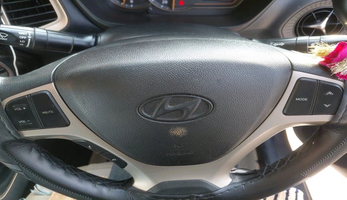 2020 Hyundai NEW SANTRO SPORTZ EXECUTIVE MT CNG, Petrol, Manual, 1,11,487 km, interior