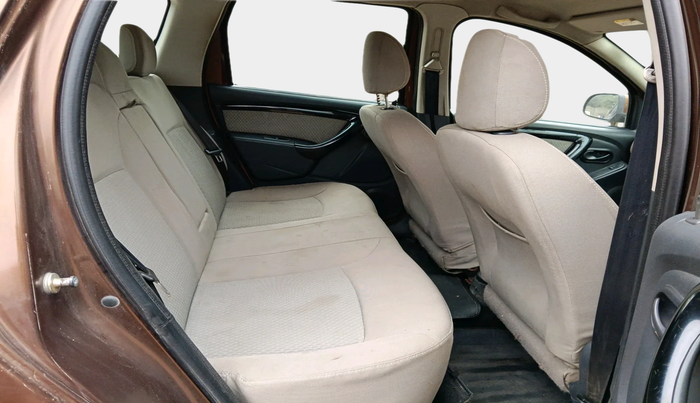 2015 Renault Duster 85 PS RXL DIESEL, Diesel, Manual, 1,44,819 km, interior