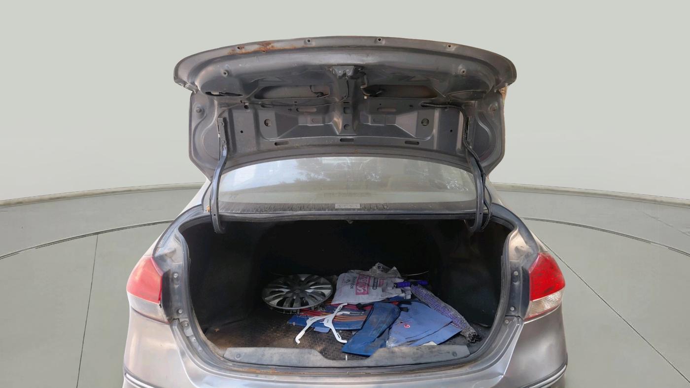 2017 Maruti Ciaz SIGMA DIESEL 1.3, Diesel, Manual, 1,03,781 km, exterior