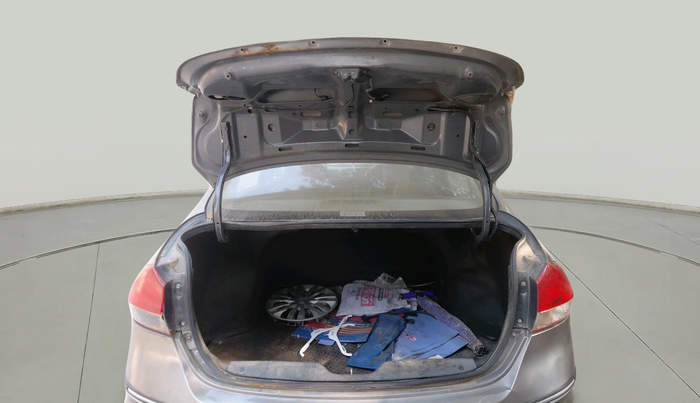 2017 Maruti Ciaz SIGMA DIESEL 1.3, Diesel, Manual, 1,03,781 km, exterior