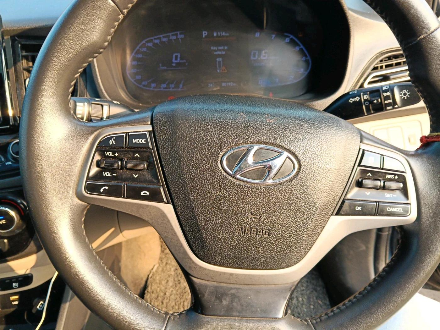 2021 Hyundai Verna SX (O) 1.5 VTVT IVT, Petrol, Automatic, 80,192 km, interior