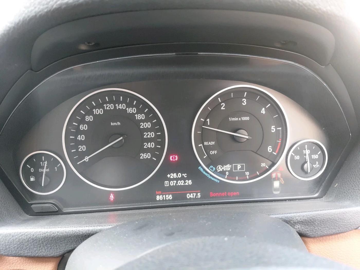 2016 BMW 3 Series 320d Luxury Line, Diesel, Automatic, 86,156 km, interior