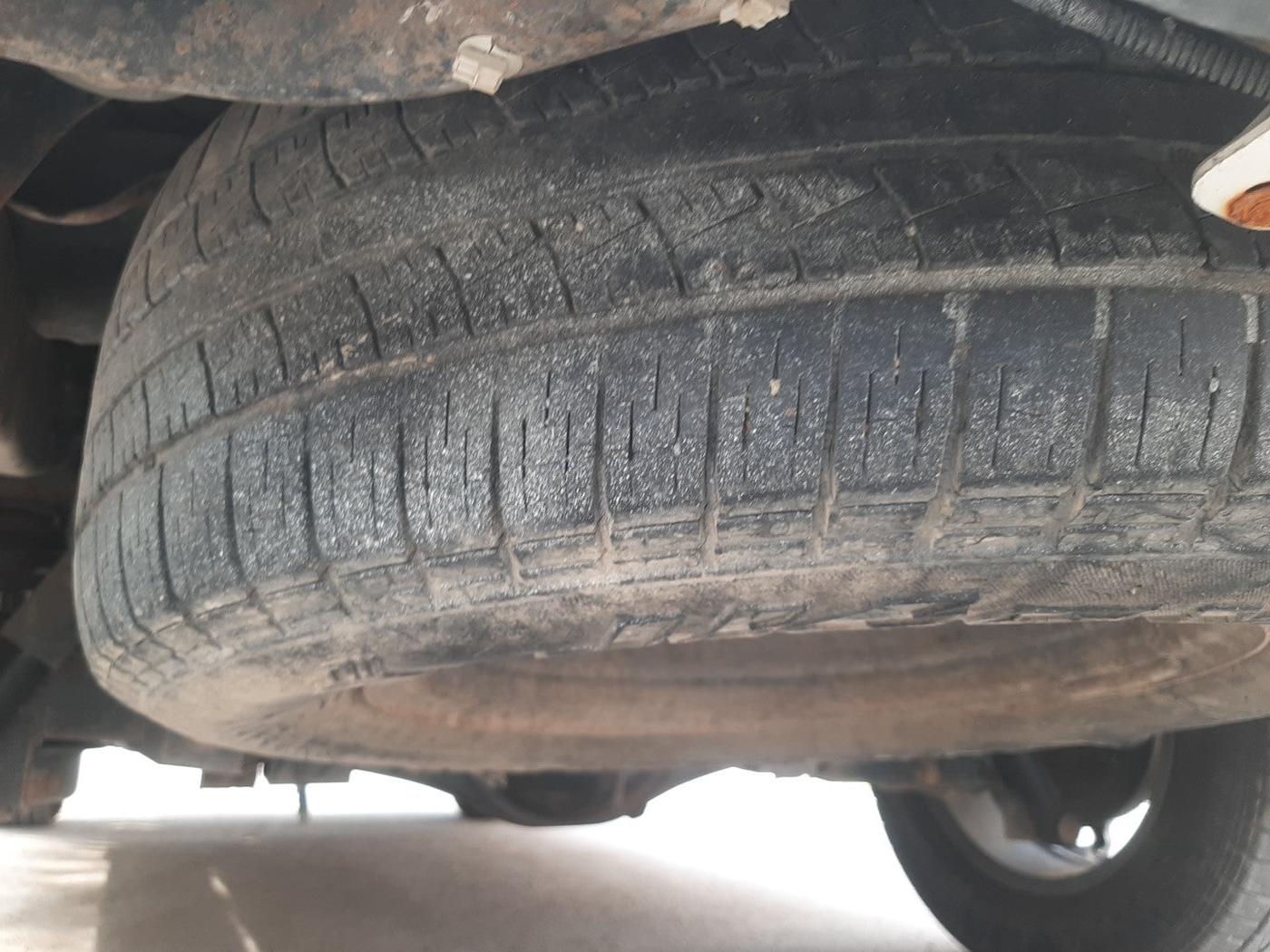 2016 Mahindra Scorpio S10, Diesel, Manual, 1,54,020 km, tyre