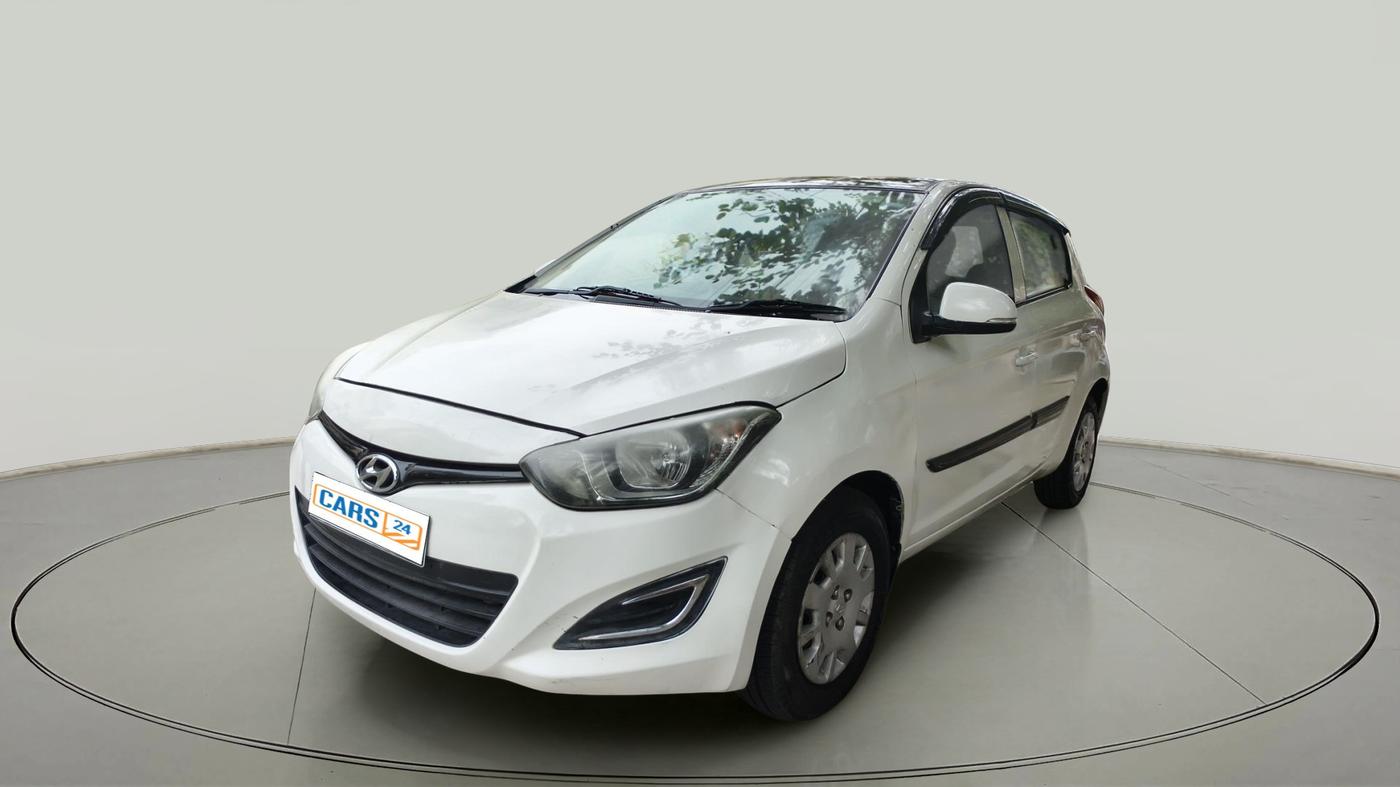 2012 Hyundai i20 MAGNA 1.4 CRDI, Diesel, Manual, 88,000 km, exterior