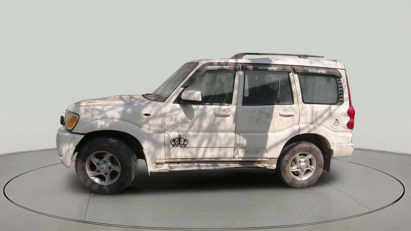 2012 Mahindra Scorpio SLE, Diesel, Manual, 1,25,558 km, exterior