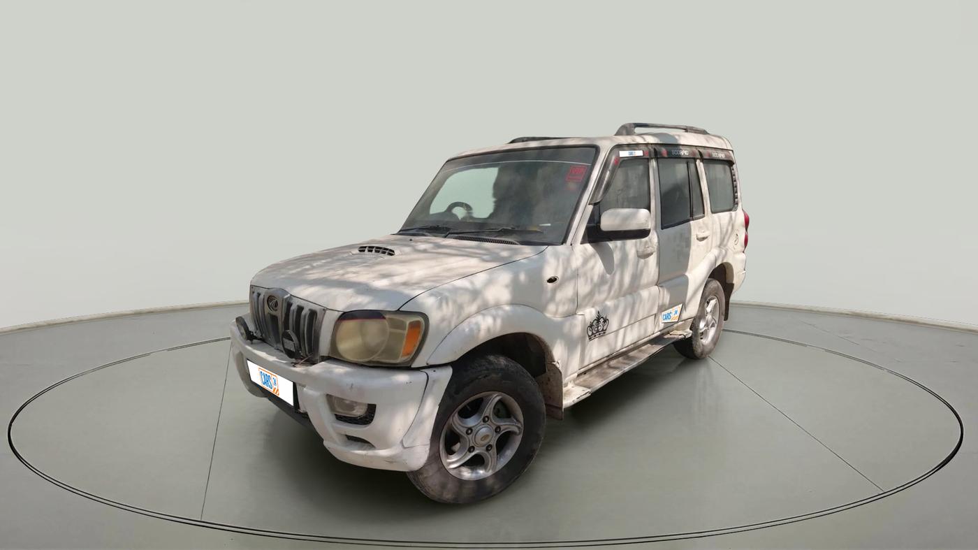 2012 Mahindra Scorpio SLE, Diesel, Manual, 1,25,558 km, exterior