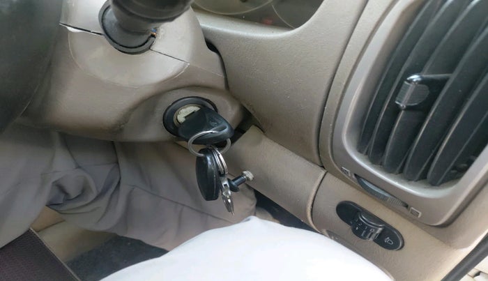 2012 Mahindra Scorpio SLE, Diesel, Manual, 1,25,490 km, interior