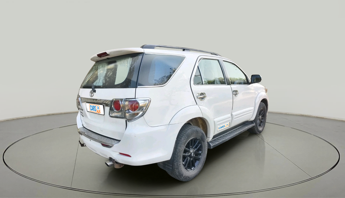 2014 Toyota Fortuner 3.0 4X4 MT, Diesel, Manual, 3,29,982 km, exterior