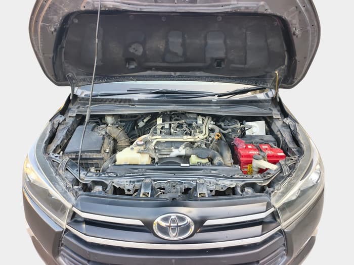 2019 Toyota Innova Crysta 2.4 GX 7 STR, Diesel, Manual, 1,75,974 km, exterior